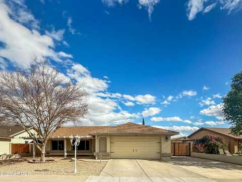 8611 W VILLAGE Drive, Peoria, AZ 85382