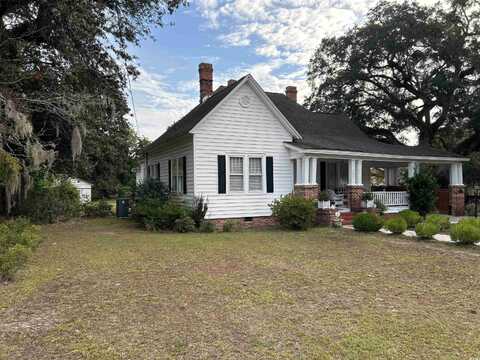 309 Kelly St, Kingstree, SC 29556