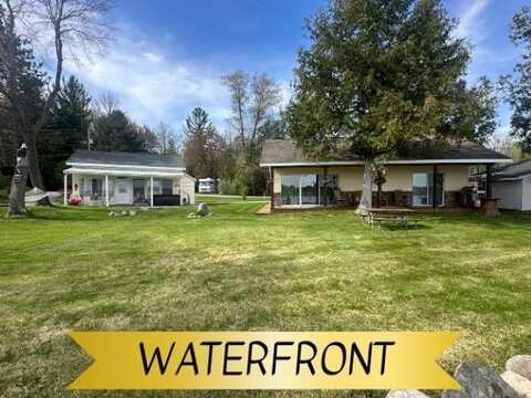 557 N Scott, Farwell, MI 48622