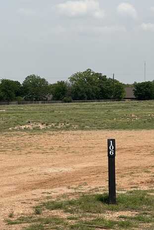 513 Interlaken St., Fredericksburg, TX 78624