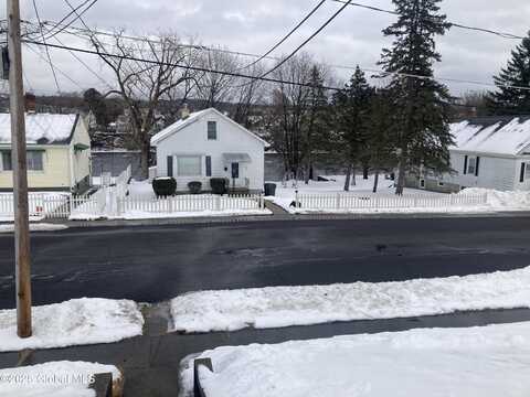 26 Kosciusko Avenue, Cohoes, NY 12047