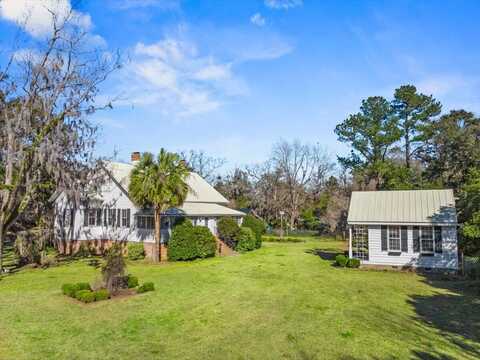 901 Morton Waring Lane, Pinopolis, SC 29469