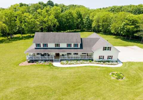 6177 N 650 E, Churubusco, IN 46723