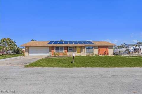 3608 Clipper Lane, Saint James City, FL 33956