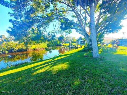 1914 Indian Creek Drive, North Fort Myers, FL 33917