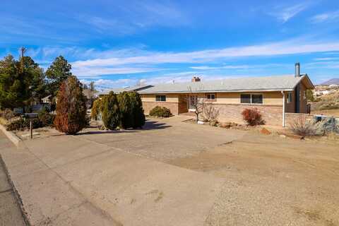 829 STAGECOACH Road SE, Albuquerque, NM 87123