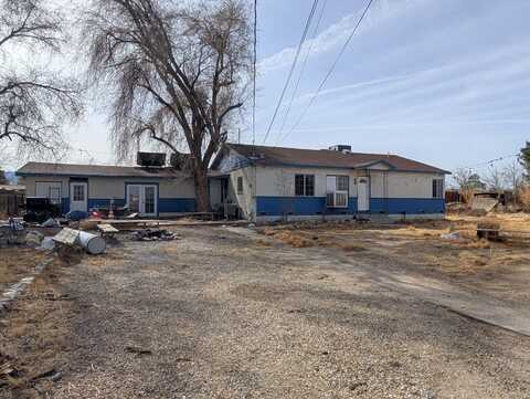 9854 E Ave Q4, Palmdale, CA 93591