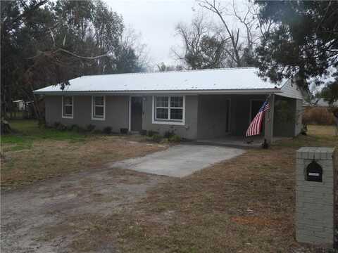 121 Beaver Drive, Blackshear, GA 31516