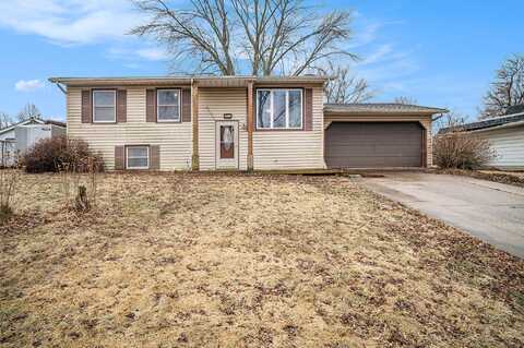 2923 W 74th Avenue, Merrillville, IN 46410