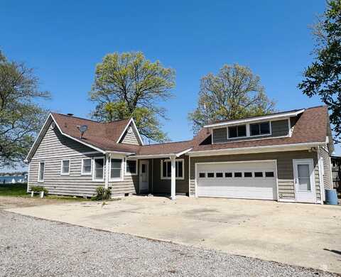 599 Lake Dr., Coldwater, MI 49036