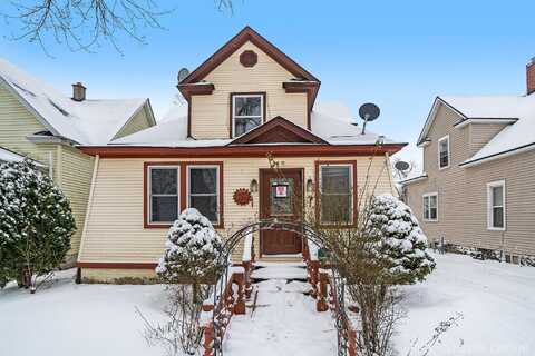 12 E 17th Street, Holland, MI 49423