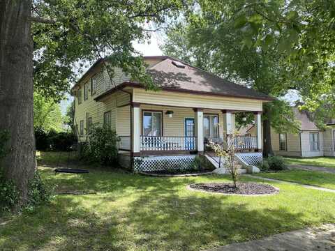 539 E Center Street, Mount Vernon, MO 65712