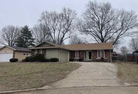 2544 S Pickwick Avenue, Springfield, MO 65804