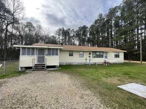 75 Terrys Chapel, Foxworth, MS 39483