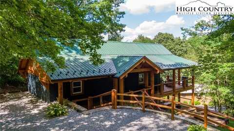 31 Larkspur Road, Newland, NC 28657