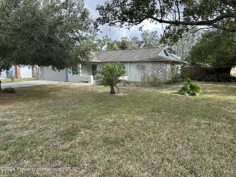 8353 Forest Oaks Boulevard, Spring Hill, FL 34606