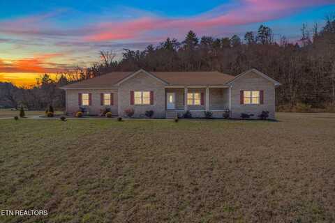 404 Kaylees Loop Rd, Del Rio, TN 37727