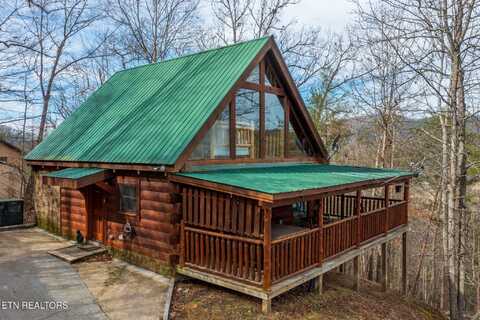3823 Dollys Drive, Sevierville, TN 37876
