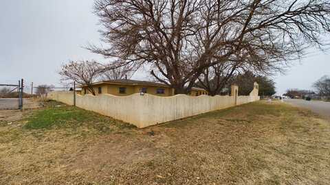 1211 140th Street, Lubbock, TX 79423