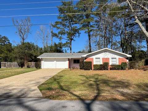 44 Broadmoor Drive, Laurel, MS 39440