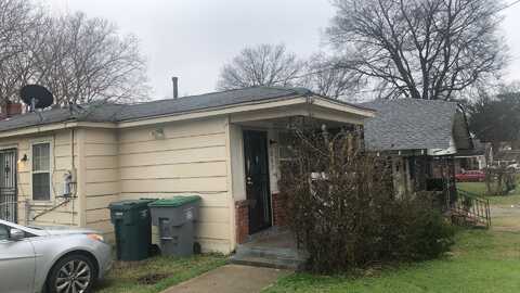 217 SILVERAGE, Memphis, TN 38109