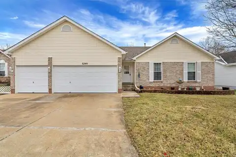 5240 Seasonbrooks Lane, Imperial, MO 63052