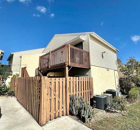 639 Executive Center Dr, West Palm Beach, FL 33401