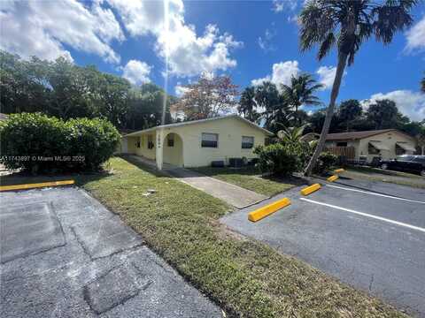 2884 SW 19th Pl, Fort Lauderdale, FL 33312