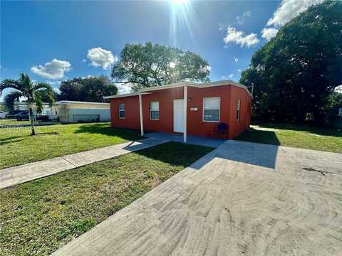 2510 NW 159th Ter, Miami Gardens, FL 33054