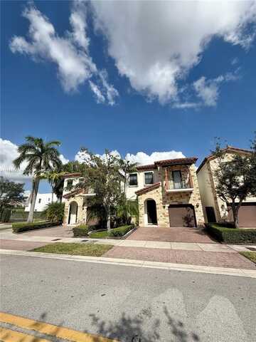 10369 NW 70th Ln, Doral, FL 33178