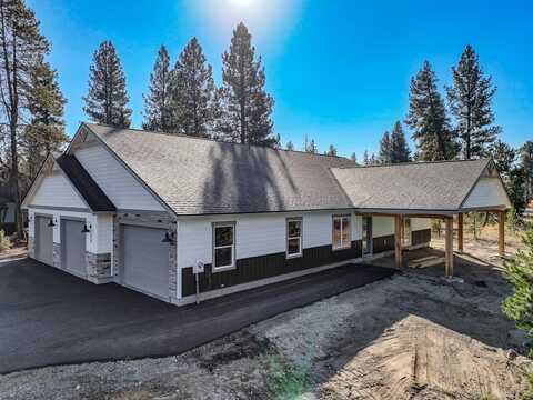 15 White Swan Court, Donnelly, ID 83615