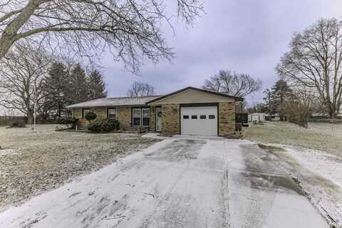 7961 N Royerton Park Drive, Muncie, IN 47303