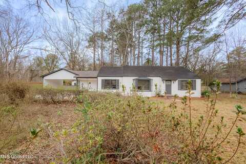 204 Colonial Circle, Jackson, MS 39211