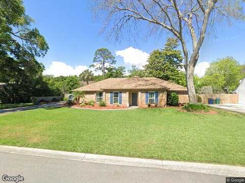 Twelve Oaks, NEPTUNE BEACH, FL 32266