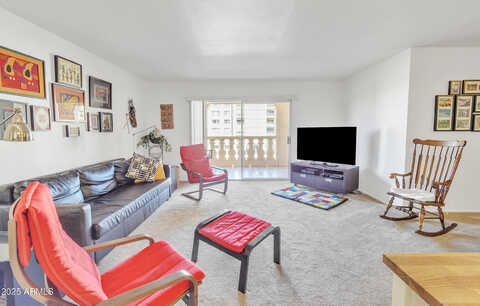 Camelback, SCOTTSDALE, AZ 85251