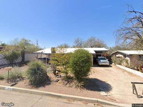 Walnut, TUCSON, AZ 85712