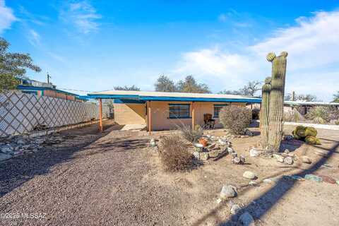 Walnut, TUCSON, AZ 85712