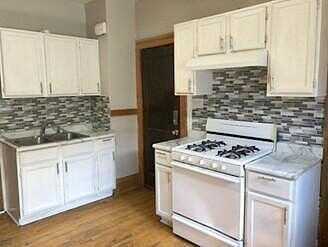 Oliver, MINNEAPOLIS, MN 55411