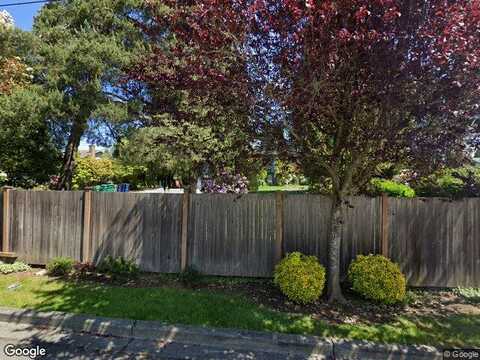 45Th, BOTHELL, WA 98021