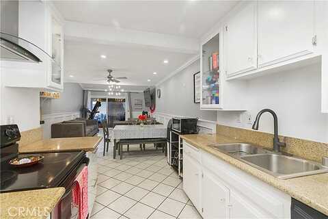 Macarthur, SANTA ANA, CA 92707