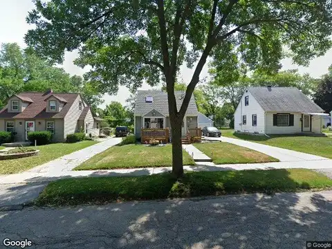 90Th, MILWAUKEE, WI 53227