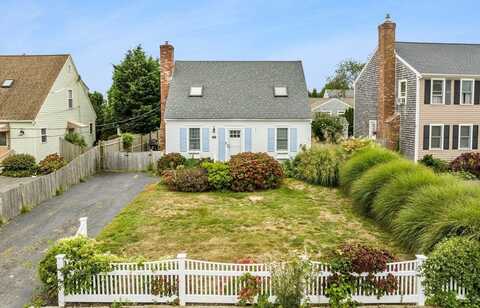 58 Tupper Ave, Sandwich, MA 02563