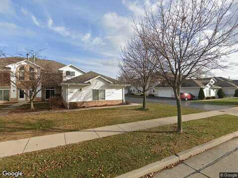 Creekside, CUDAHY, WI 53110