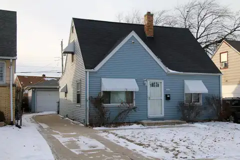 71St, MILWAUKEE, WI 53216