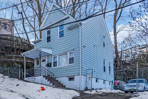 15 White Street, Paterson, NJ 07522