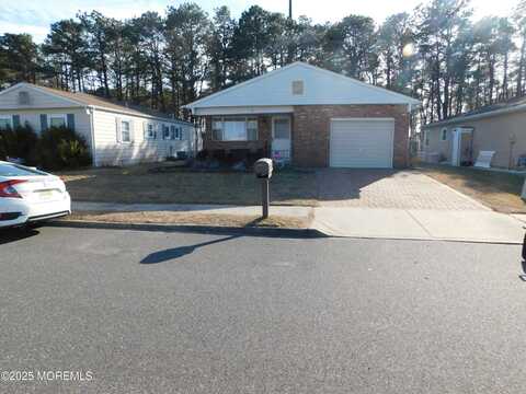 91 Guadalajara Drive, Toms River, NJ 08757