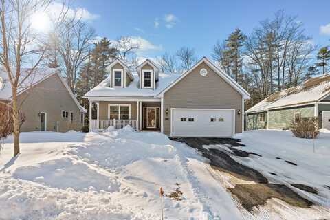 8 Marathon Avenue, Gorham, ME 04038