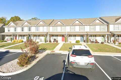 Squire, LYNCHBURG, VA 24501