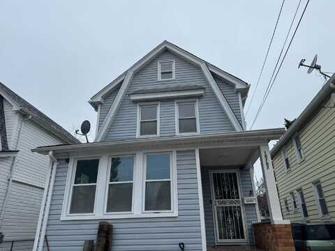 18707 Mangin Avenue, Jamaica, NY 11412