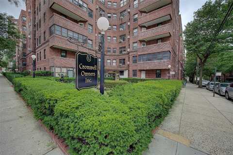 69-60 108th Street, Forest Hills, NY 11375